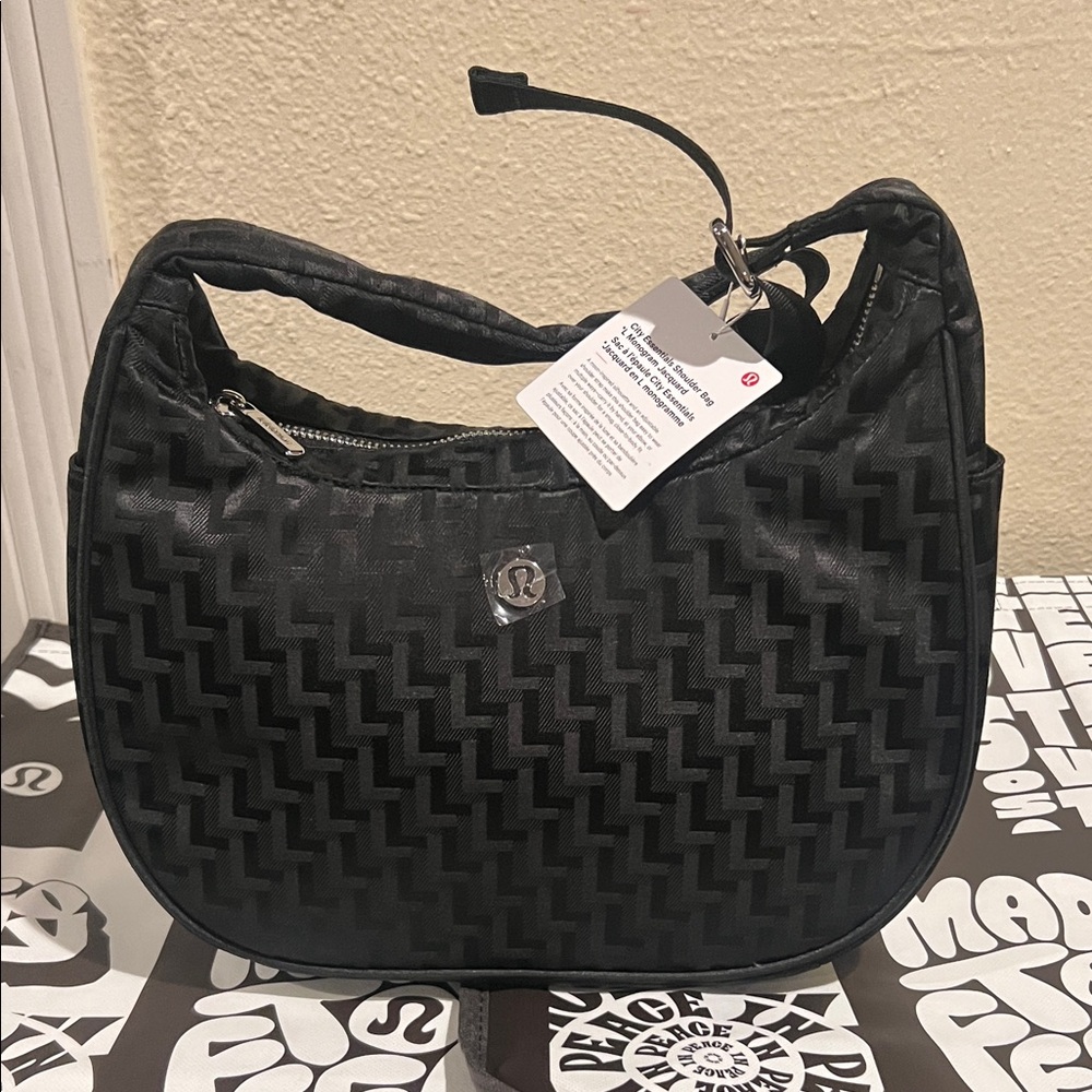City essential shoulder bag 4L monogram jacquard - Picture 1 of 4